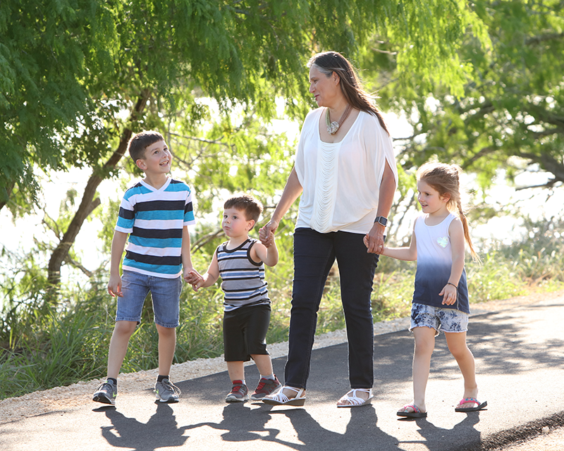 Beatriz and grandkids